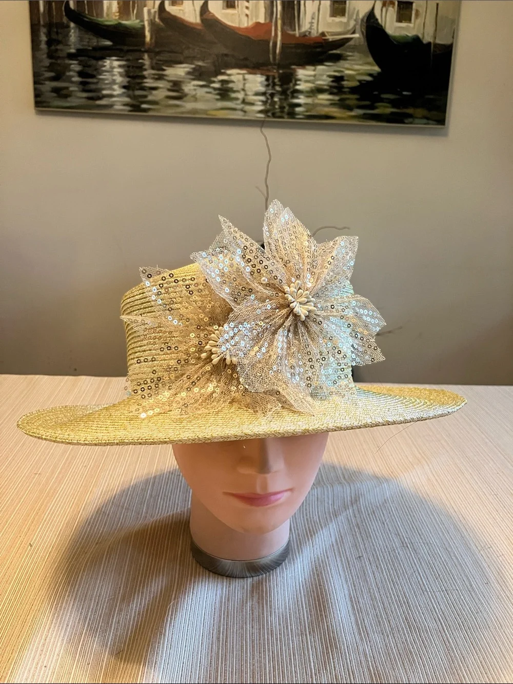 Elegant Wide-Brim Metallic Gold Sequin Flower Hat